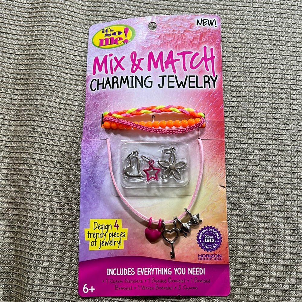 Its So Me! Mix and Match Charming Jewelry